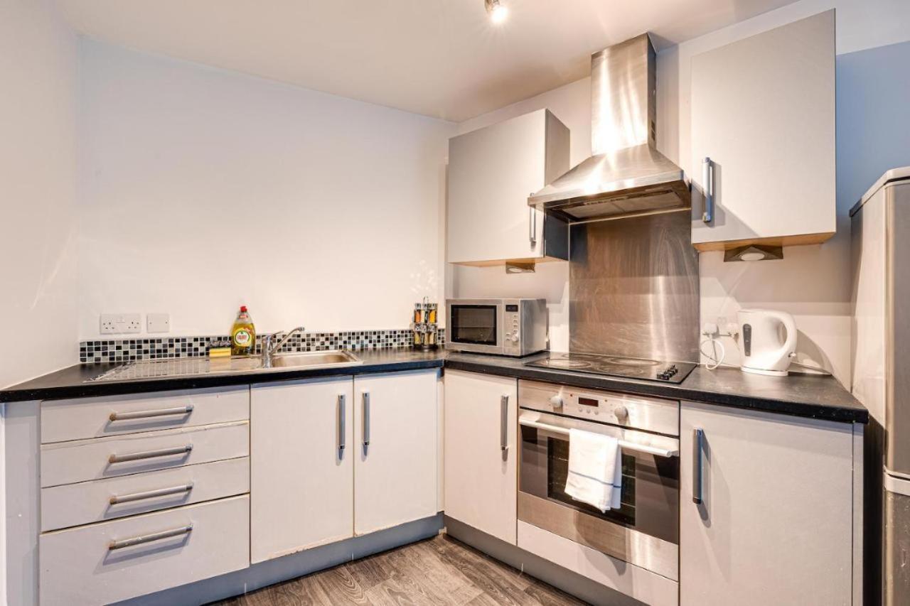 2 Bed Apartment With Balcony Private Parking Near Etihad Stadium, Coop Live Манчестер Екстер'єр фото