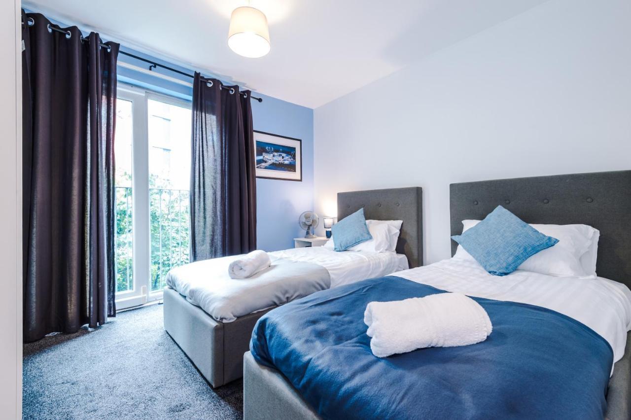 2 Bed Apartment With Balcony Private Parking Near Etihad Stadium, Coop Live Манчестер Екстер'єр фото