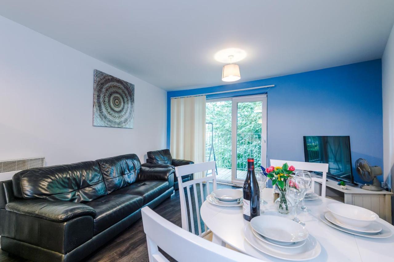 2 Bed Apartment With Balcony Private Parking Near Etihad Stadium, Coop Live Манчестер Екстер'єр фото